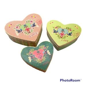 Country spring chic Valentine stackable nesting boxes heart shaped metal.